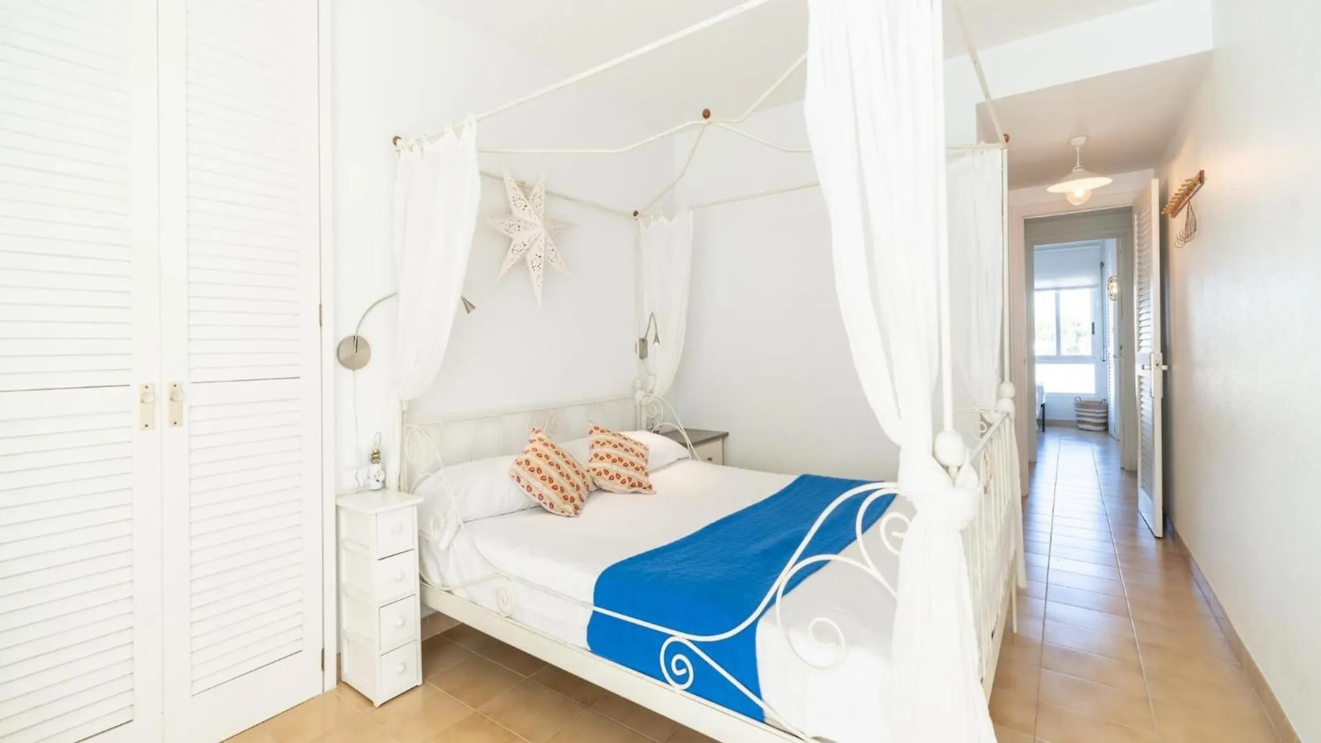 2 Bedroom Apartment Near The Beach L' Escala