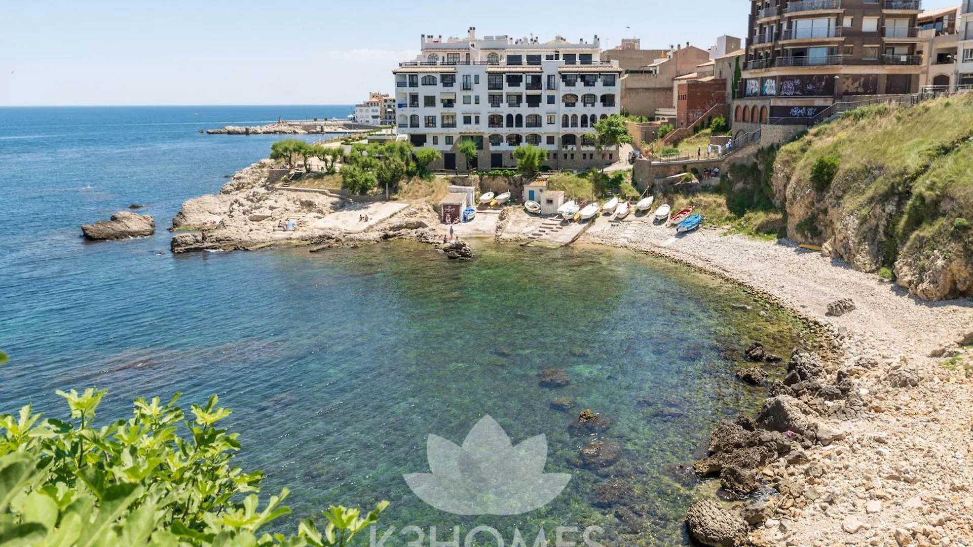 2 Bedroom Apartment Near The Beach L' Escala